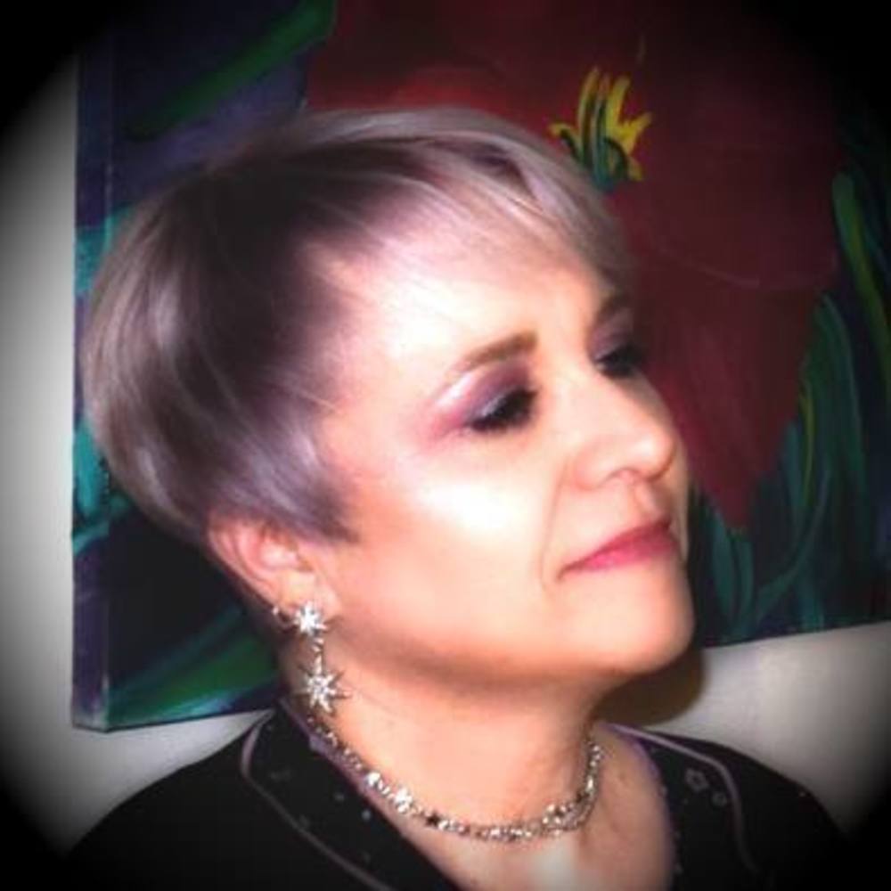 Meet your Posher, Cecilia